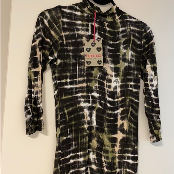 Boohoo long sleeve turtleneck mini dress - Picture 3 of 4